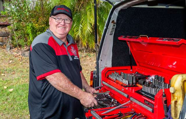 Mobile Krakin Automotive workshop gallery image