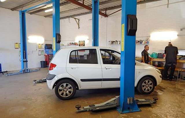 Daley Motors workshop gallery image