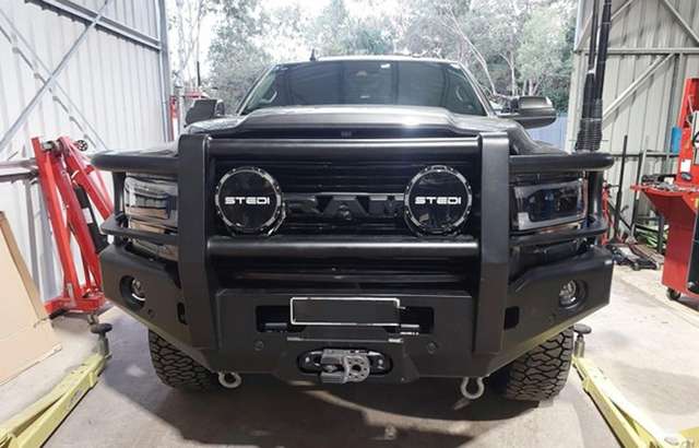 Tom 4x4 and Mechanical workshop gallery image