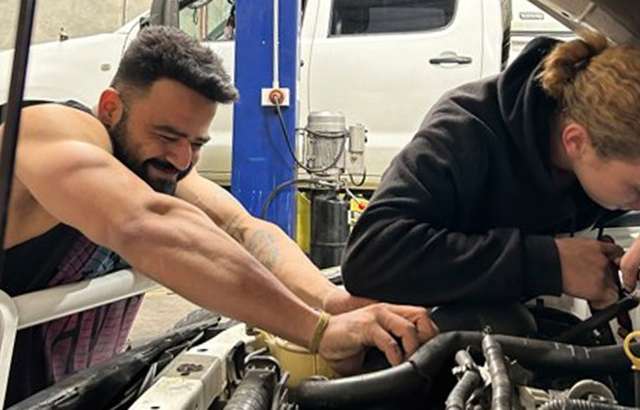 Tom 4x4 and Mechanical workshop gallery image