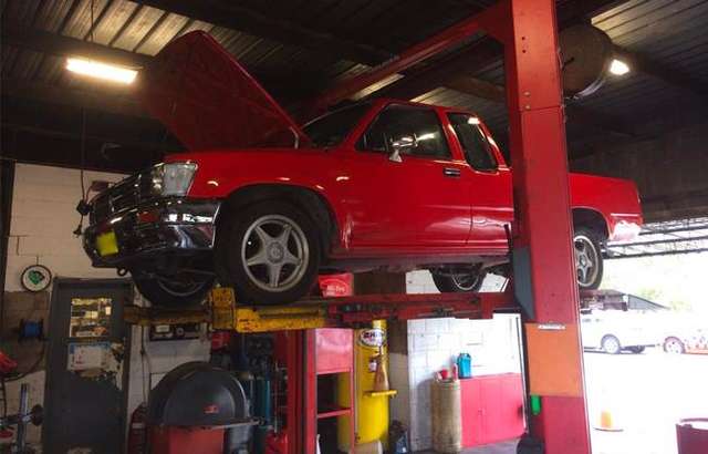 Alex Ross Automotive workshop gallery image