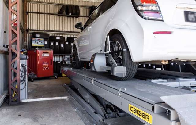 All Tyres 2 U workshop gallery image