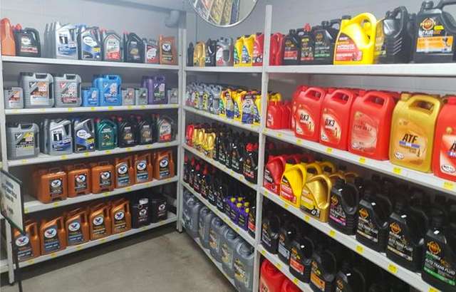 Pep's Auto Spares Narellan workshop gallery image