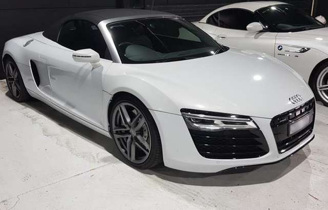 Sports Car Hangar - Melbourne workshop gallery image
