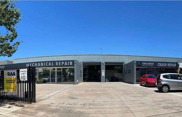 Challenger Motor Group workshop gallery image