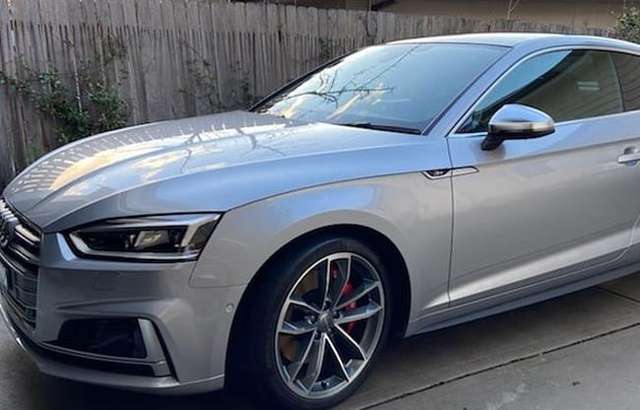 Ian's Detailing workshop gallery image