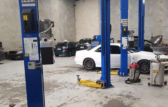 Whinner Autocare workshop gallery image