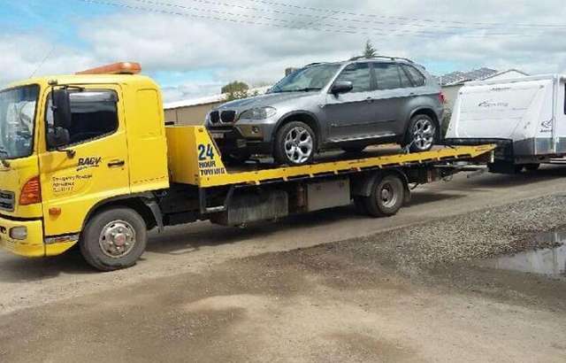 Karvel Automotive Yarrawonga workshop gallery image