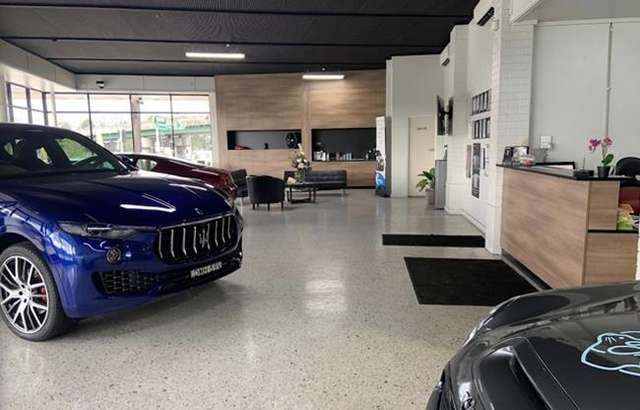 Eurohaus Prestige Service Centre workshop gallery image
