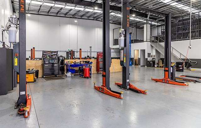Bridgestone Select Tyre & Auto Melton workshop gallery image