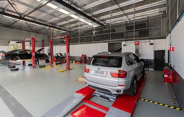 Bridgestone Select Tyre & Auto Ingleburn workshop gallery image