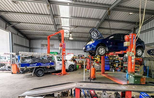 Salisbury Auto Care workshop gallery image