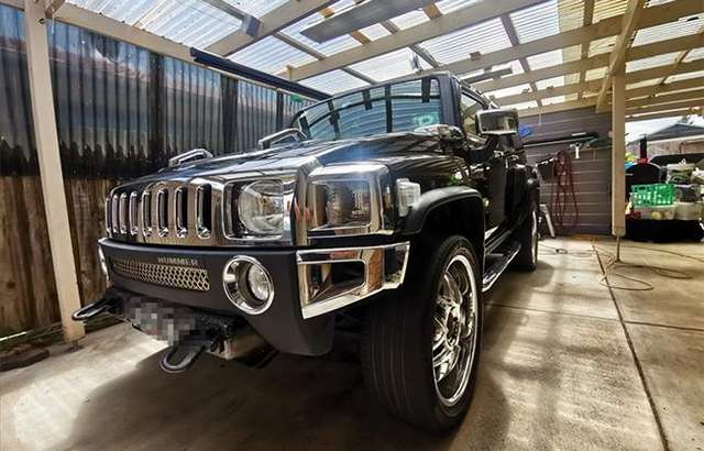 Lyons Pride Car Detailing workshop gallery image