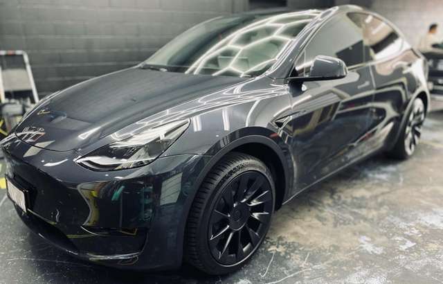 Metahaus Auto Styling workshop gallery image