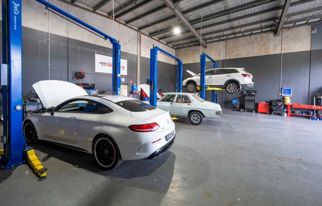 Freddy's Auto Care workshop gallery image
