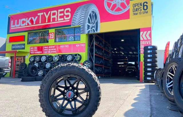 Lucky Tyres workshop gallery image