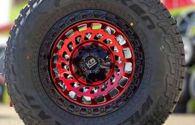 Lucky Tyres workshop gallery image