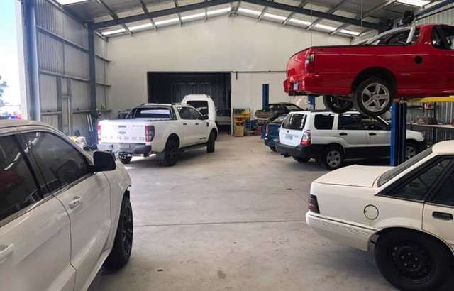 Platinum Service Centre workshop gallery image