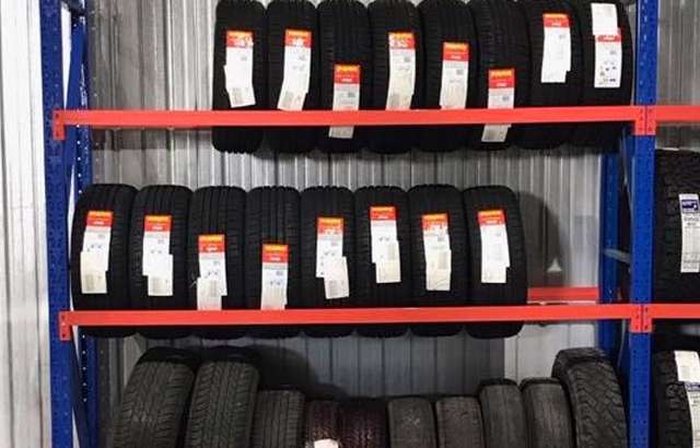 Platinum Service Centre workshop gallery image