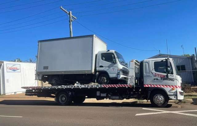 ITOW Towing workshop gallery image