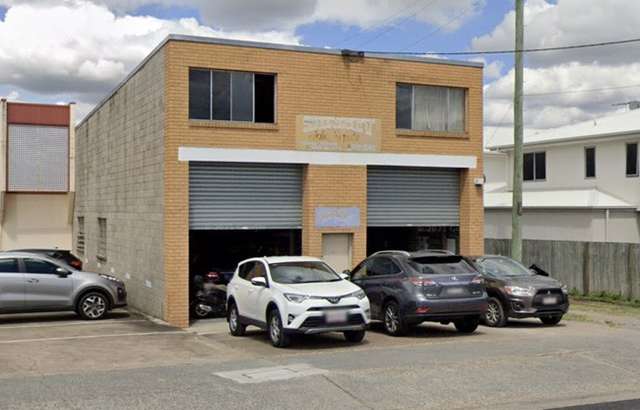 Sunset Auto Repairs workshop gallery image