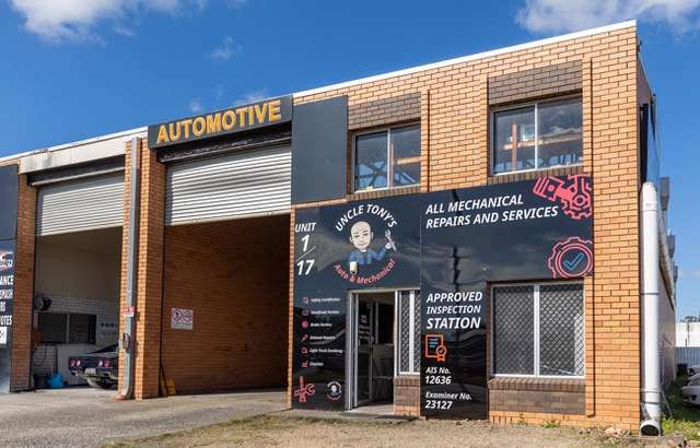 Uncle Tony’s Auto and Mechanical workshop gallery image