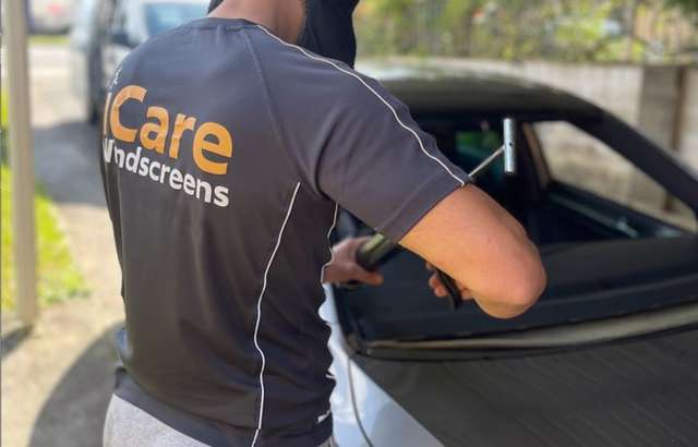iCare Windscreens workshop gallery image