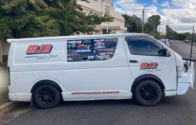 MJR Auto Glass ACT workshop gallery image