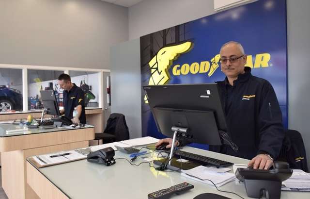 Goodyear Autocare Braeside workshop gallery image