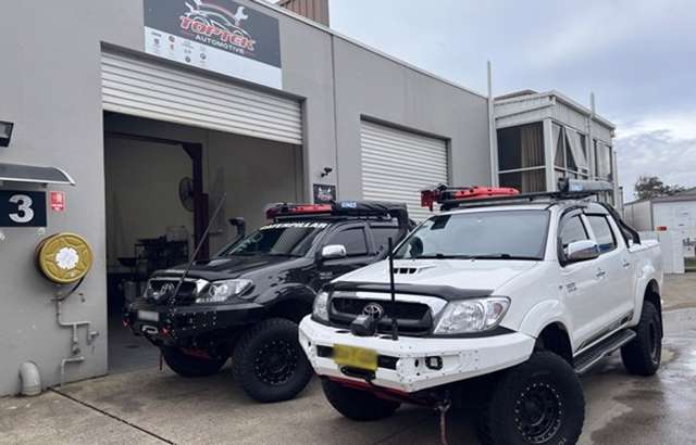 Toptek Automotive workshop gallery image