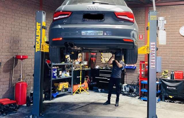Lucky Automotive Services workshop gallery image