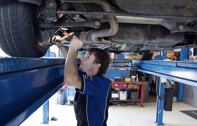 Fulcrum Suspensions Cairns workshop gallery image