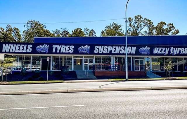 Ozzy Tyres Ipswich workshop gallery image