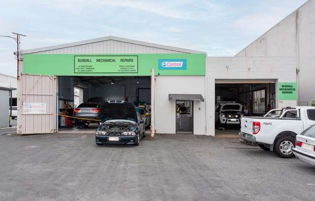 Bundall Mechanical Repairs workshop gallery image