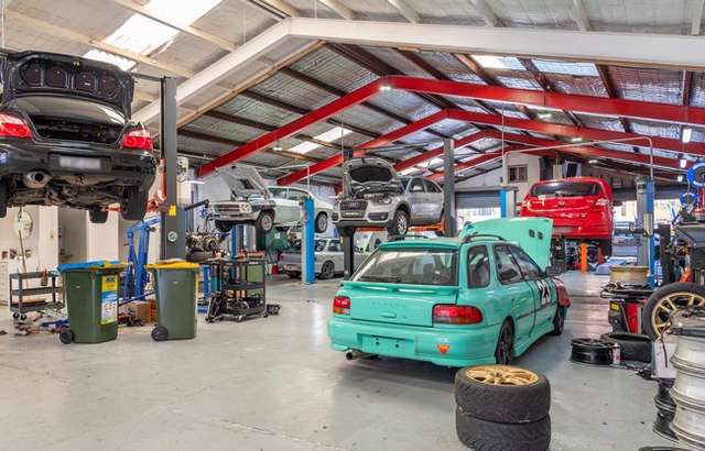 Max Harder Motors workshop gallery image