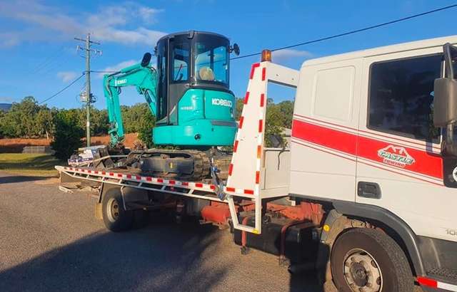 Castle Towing workshop gallery image