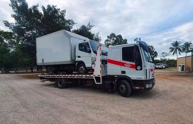 Castle Towing workshop gallery image