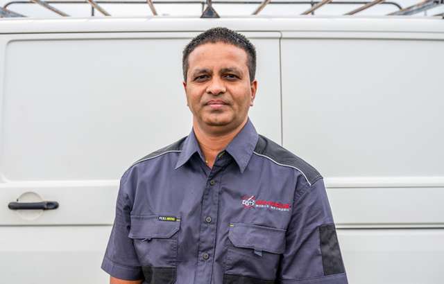 Gas Guzzler Mobile Mechanic workshop gallery image