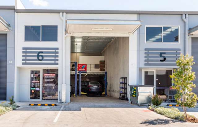 RMG Car Mechanics workshop gallery image