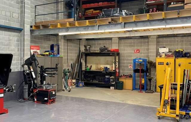 Blue Flame Automotive Narrabeen workshop gallery image