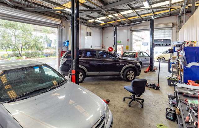 AAB Motor Care Pty Ltd workshop gallery image