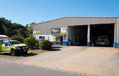 Cam Duffy Autos Malanda workshop gallery image