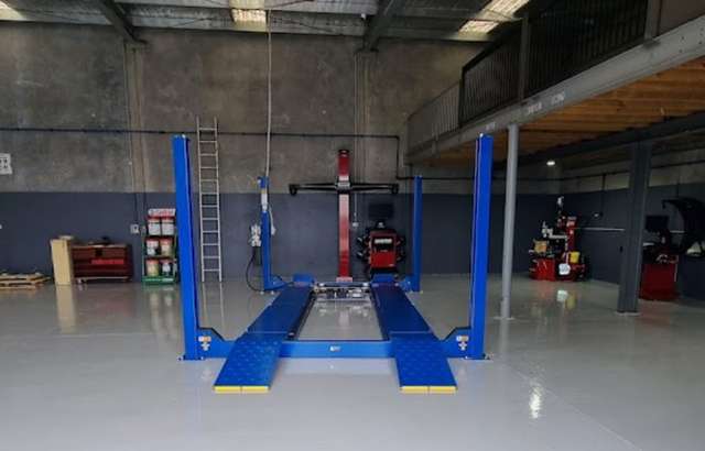TyrePlus Melton workshop gallery image