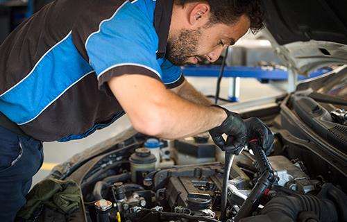 JR Auto Service workshop gallery image