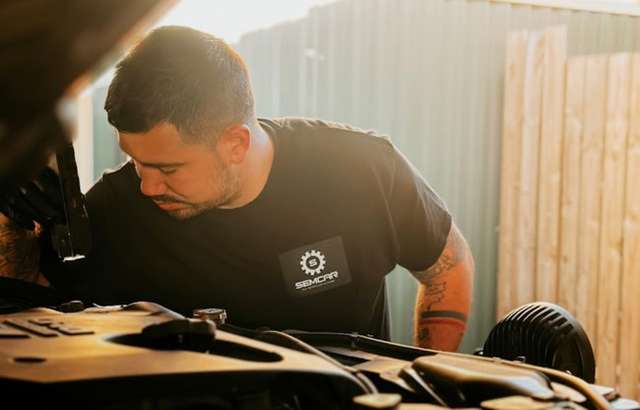Semcar Automotive Mobile Mechanical workshop gallery image