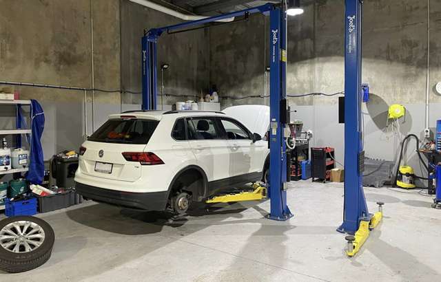 DeutschTek Automotive - German Car Specialist workshop gallery image