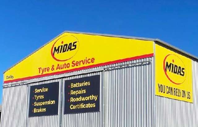 Midas Dalby workshop gallery image