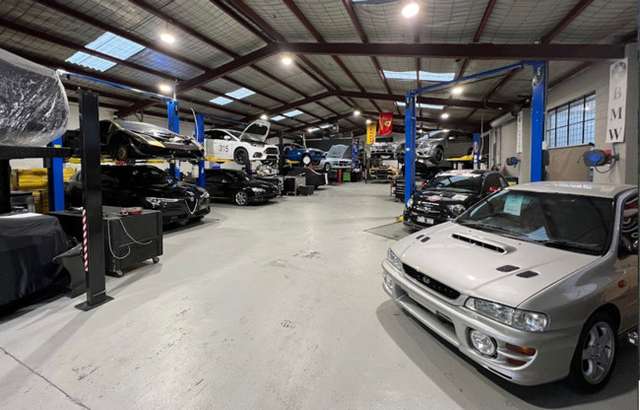 CSR Service Centre workshop gallery image