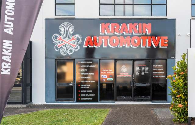 Krakin Automotive workshop gallery image