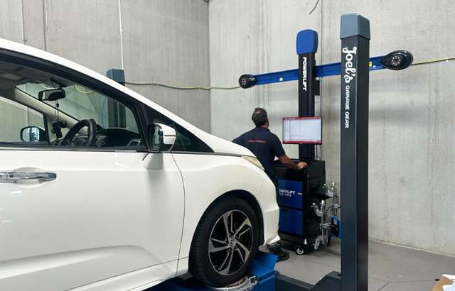 Auto ON Mechanics workshop gallery image
